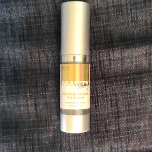 Gravity Theory Eye Serum